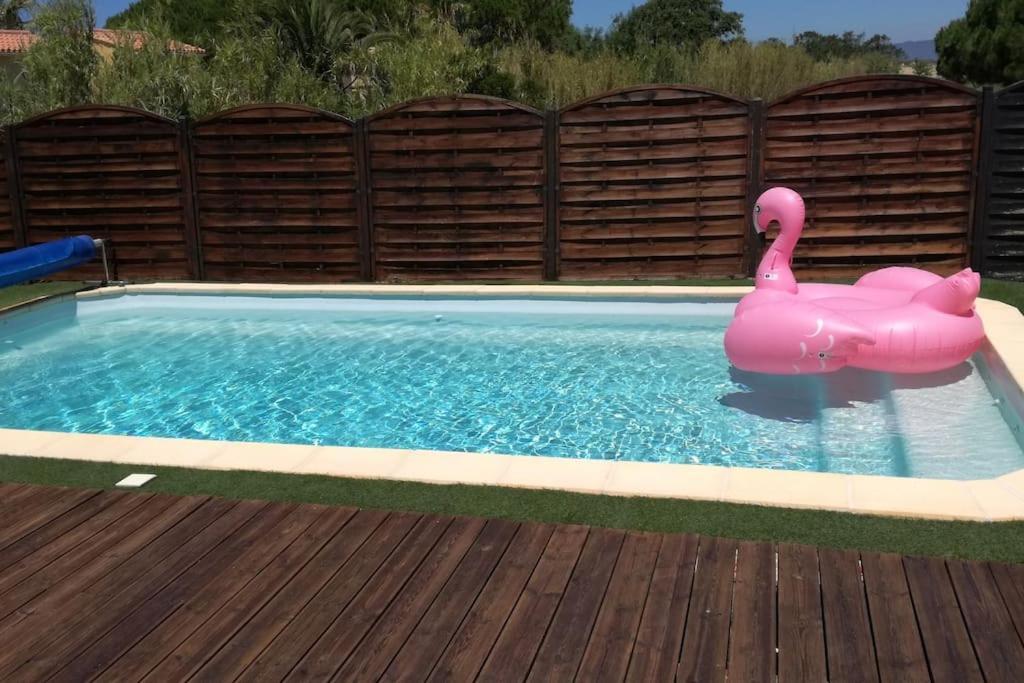 T2: 45M2 :4 Places :Independant Dans Villa Hyères Zewnętrze zdjęcie